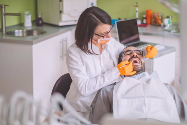 Best Emergency Dental Care for Broken or Chipped Teeth in West Baraboo, WI
